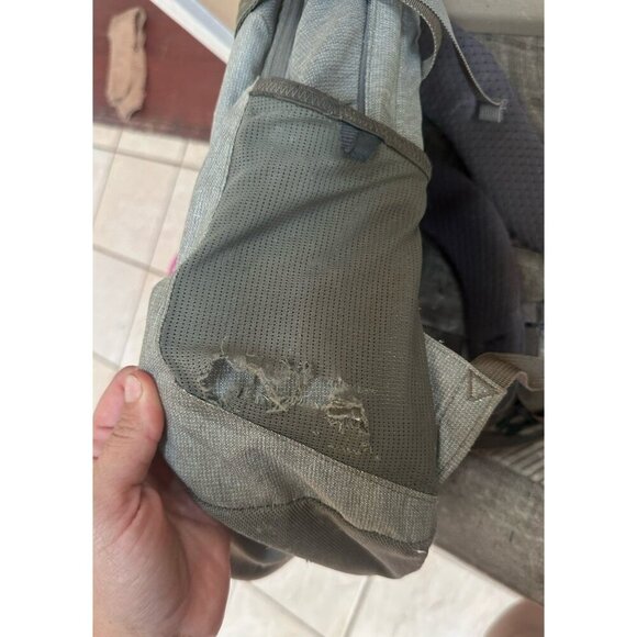 The North Face Jester Backpack Bookbag Gray - Picture 3 of 7